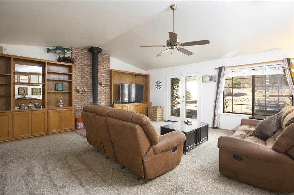 16526 Dartolo Road Ramona, CA 92065 - Photo 3 of 10 Gallery Image 3