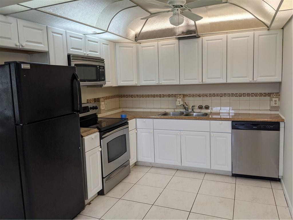 3034 Hythe B, Unit 3034 Boca Raton, FL 33434 - Photo 2 of 14 Photo 2
