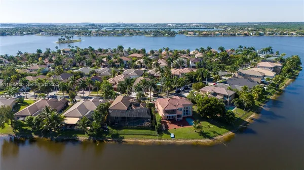 $1,224,300 | 18991 Southwest 32nd Street, Miramar, FL 33029