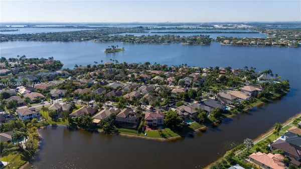 $1,224,300 | 18991 Southwest 32nd Street, Miramar, FL 33029