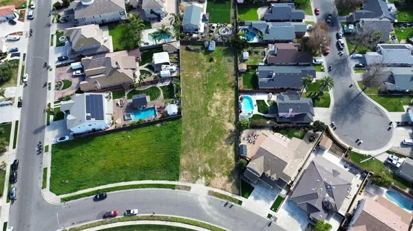 $289,900 | 2900 Canyon Falls Drive, Modesto, CA 95351