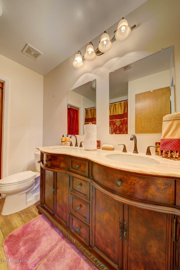 1030 Sunswept Road Northeast Palm Bay, FL 32905 - Photo 25 of 39 bathroom 2 vanity