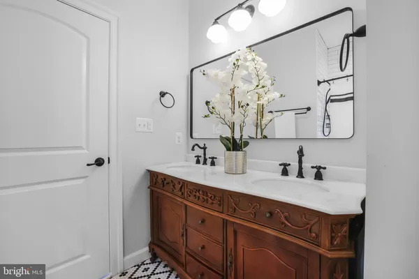 $1,395,000 | 9944 Cypress Way, Laurel, MD 20723