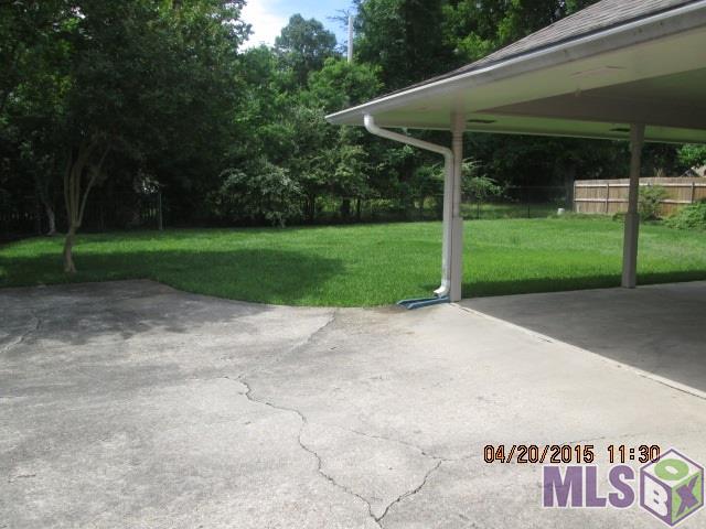 10006 Azrok Avenue Baton Rouge, LA 70809 - Photo 2 of 12