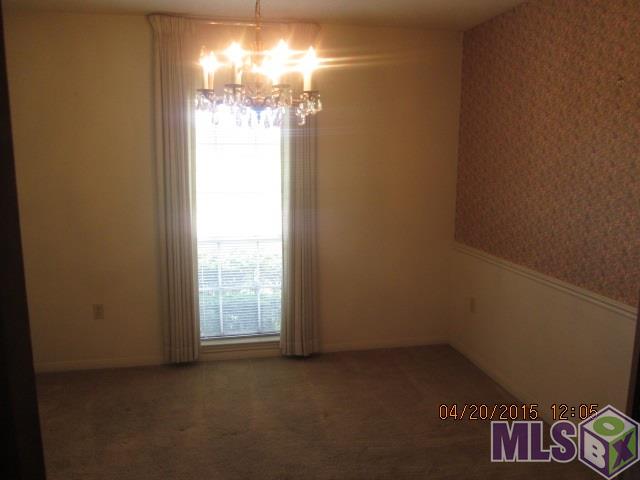 10006 Azrok Avenue Baton Rouge, LA 70809 - Photo 5 of 12
