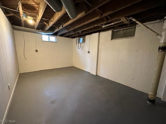 1180 Salt Springs Road Mineral Ridge, OH 44440 - Photo 17 of 21 Gallery Image 17