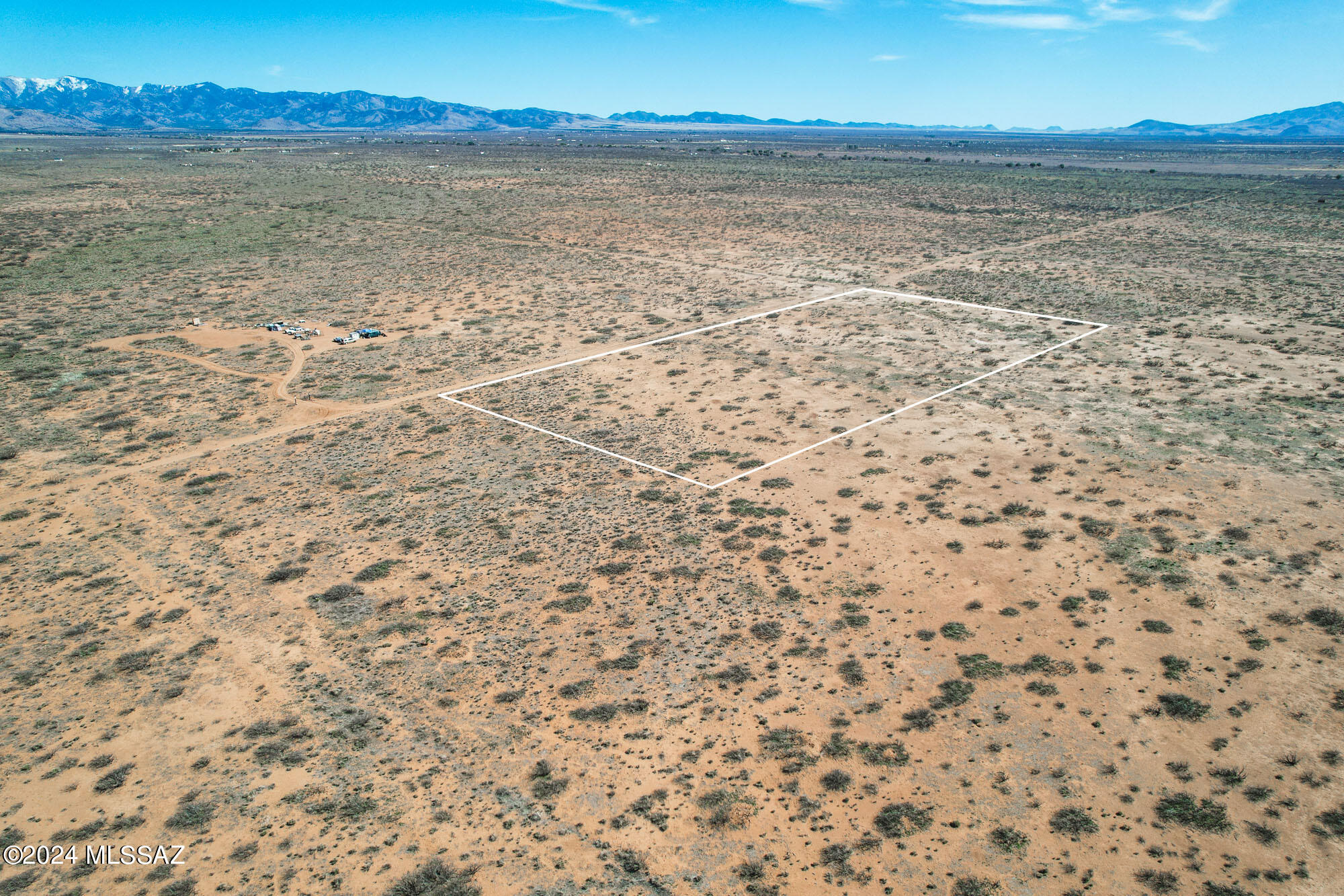 5-acres South Catclaw Road, Unit 6 Pearce, AZ 85625 - Photo 2 of 17