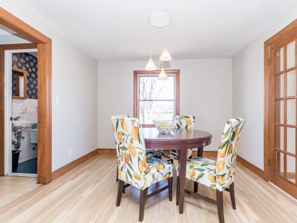 15 Nathaniel Road Winchester, MA 01890 - Photo 10 of 35 Gallery Image 10