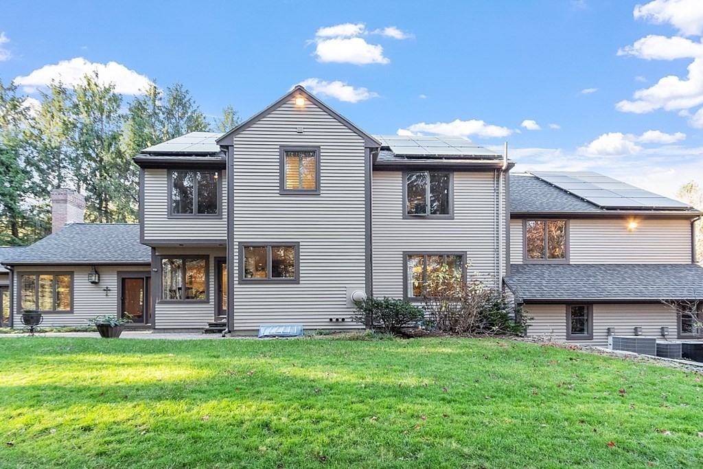 18 Dana Road Boxford, MA 01921 - Photo 2 of 42