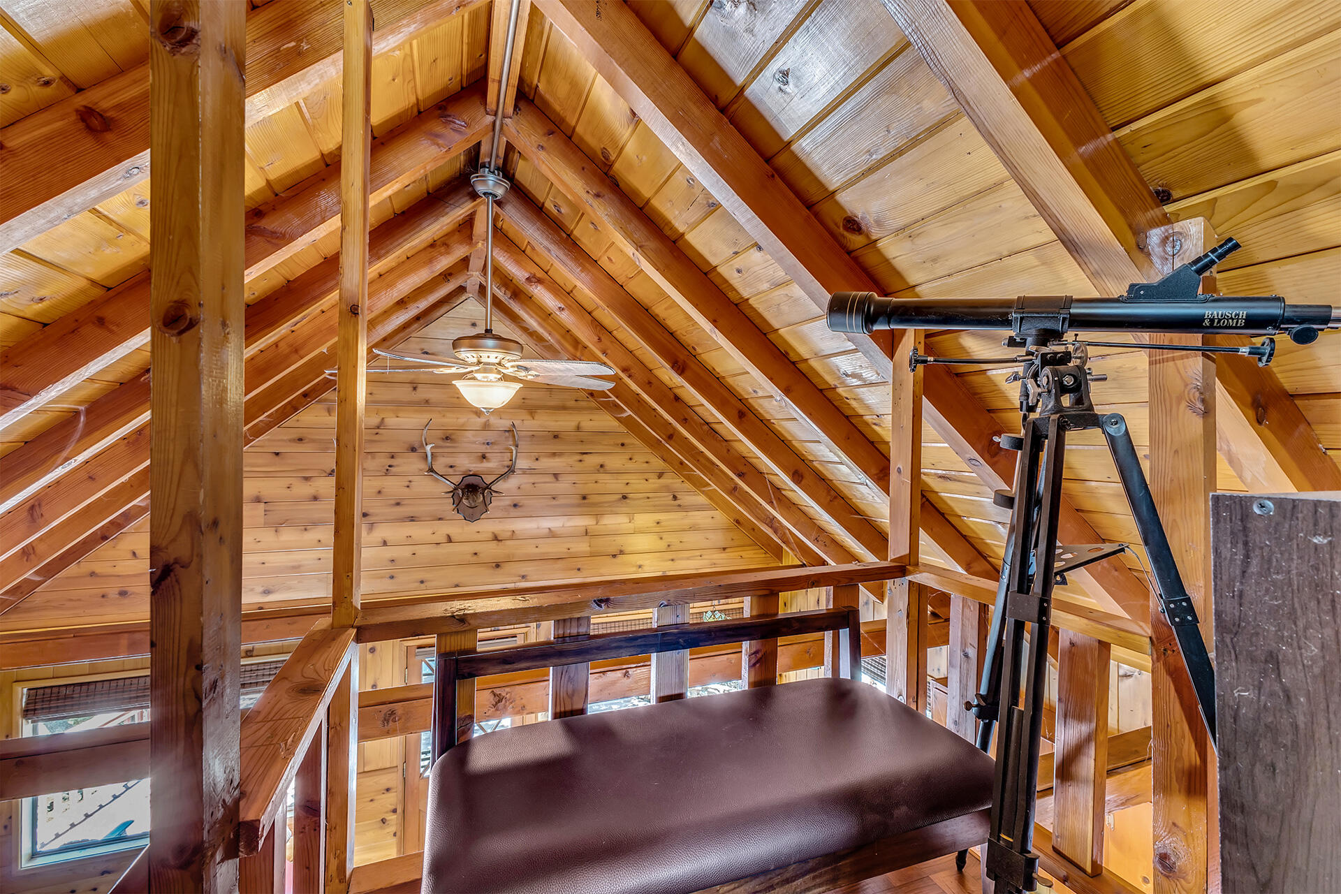 52646 Chickadee Lane Idyllwild, CA 92549 - Photo 37 of 73 a view of entryway with a front door