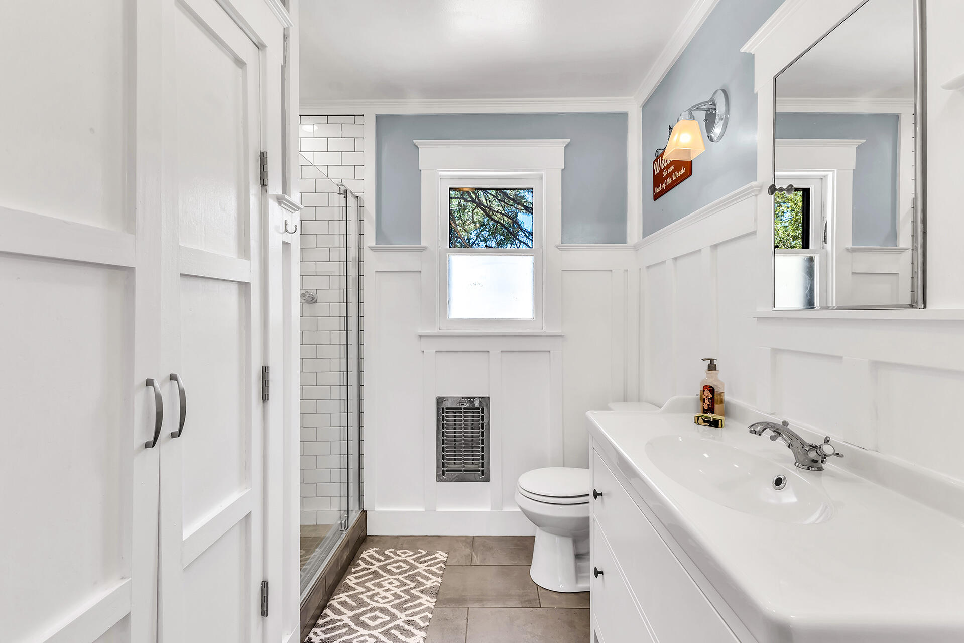52646 Chickadee Lane Idyllwild, CA 92549 - Photo 6 of 73 a bathroom with a sink toilet and shower