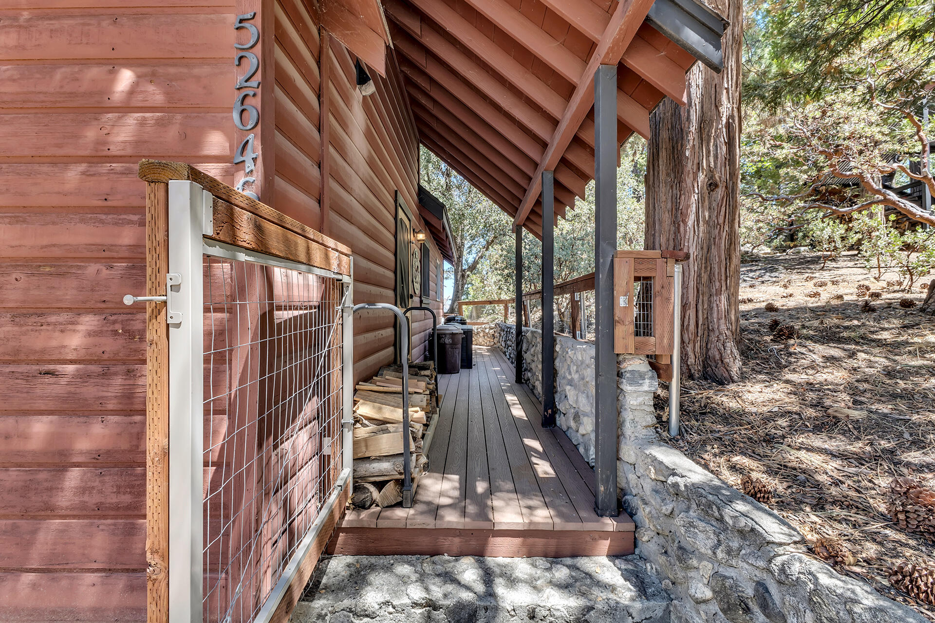 52646 Chickadee Lane Idyllwild, CA 92549 - Photo 10 of 73 IMG_2196
