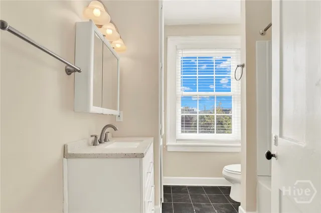 $1,800 | 32 East Taylor Street, Unit 3, Savannah, GA 31401