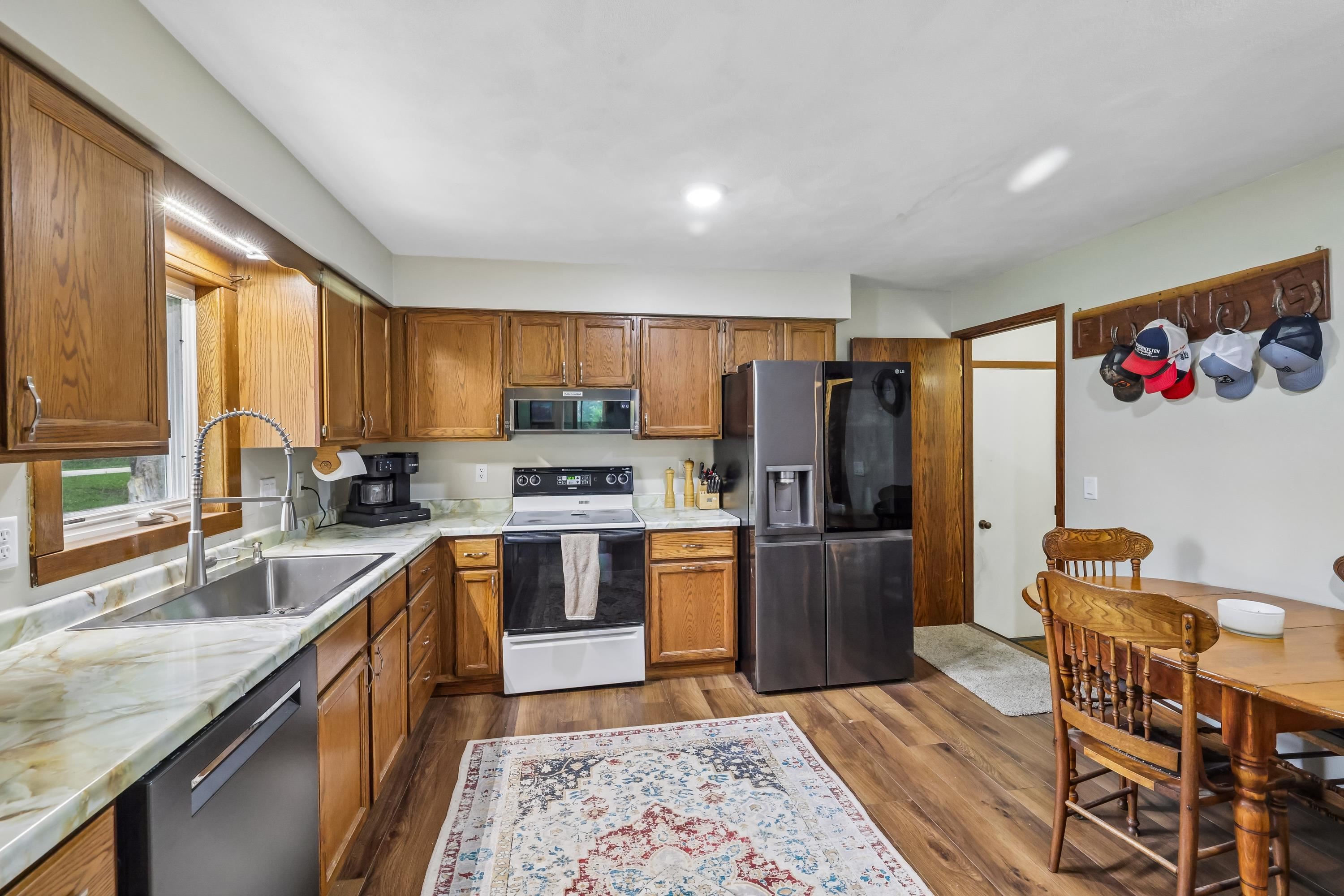 W1152 Fox Columbus, WI 53925 - Photo 8 of 68