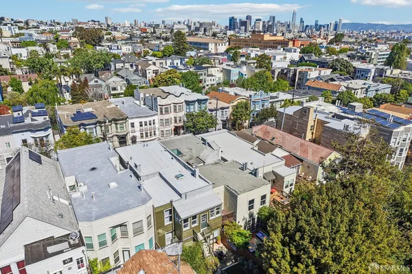 $990,000 | 3967 18th Street, Unit 4, San Francisco, CA 94114