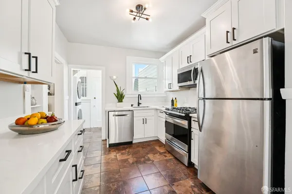 $990,000 | 3967 18th Street, Unit 4, San Francisco, CA 94114