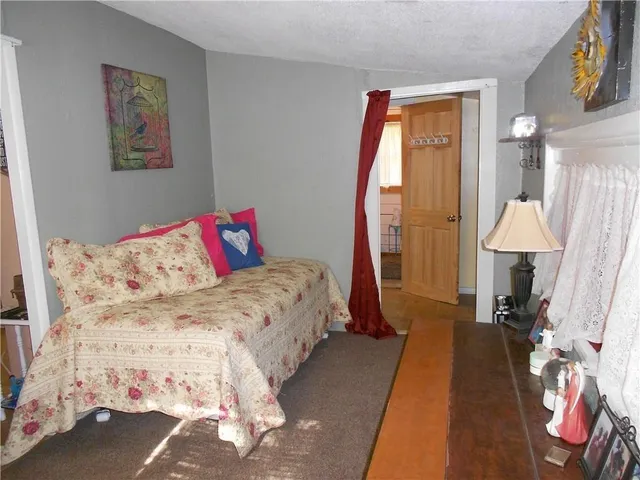 $995 | 565 Main Street, Lawn, TX 79530