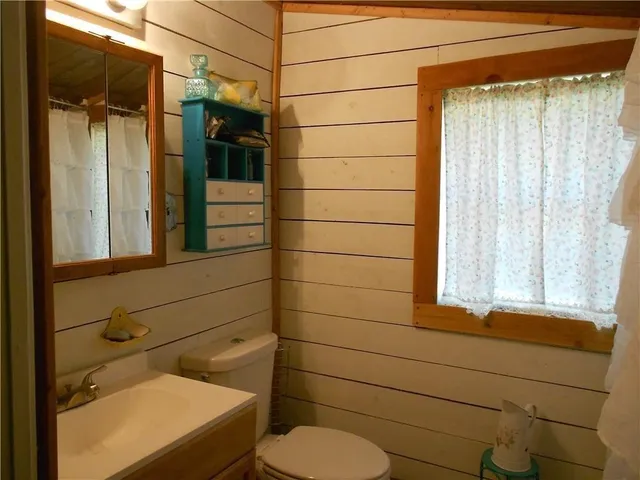 $995 | 565 Main Street, Lawn, TX 79530