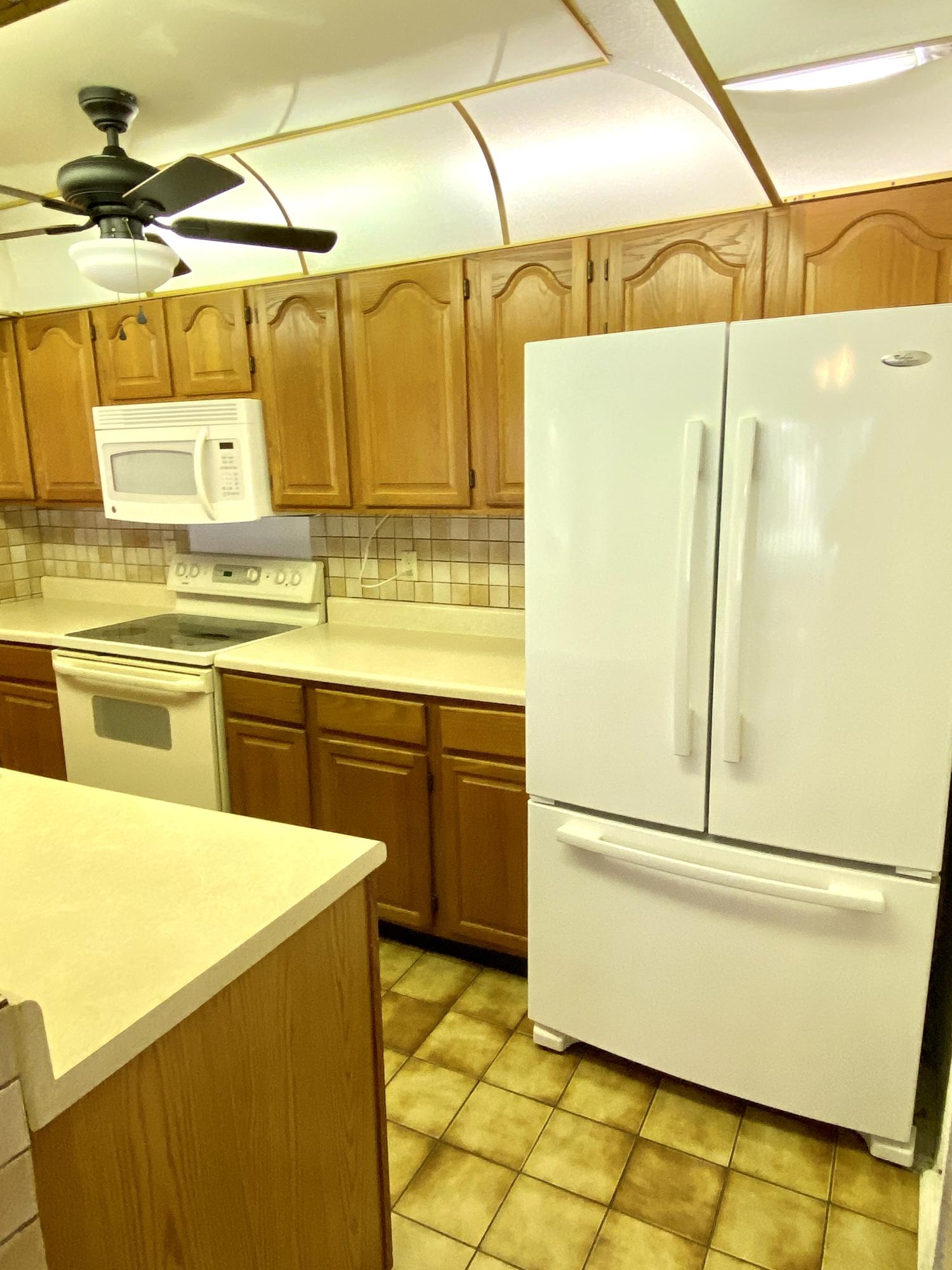 341 Northwest 21st Street Boca Raton, FL 33431 - Photo 16 of 28 20210210_172700477_iOS