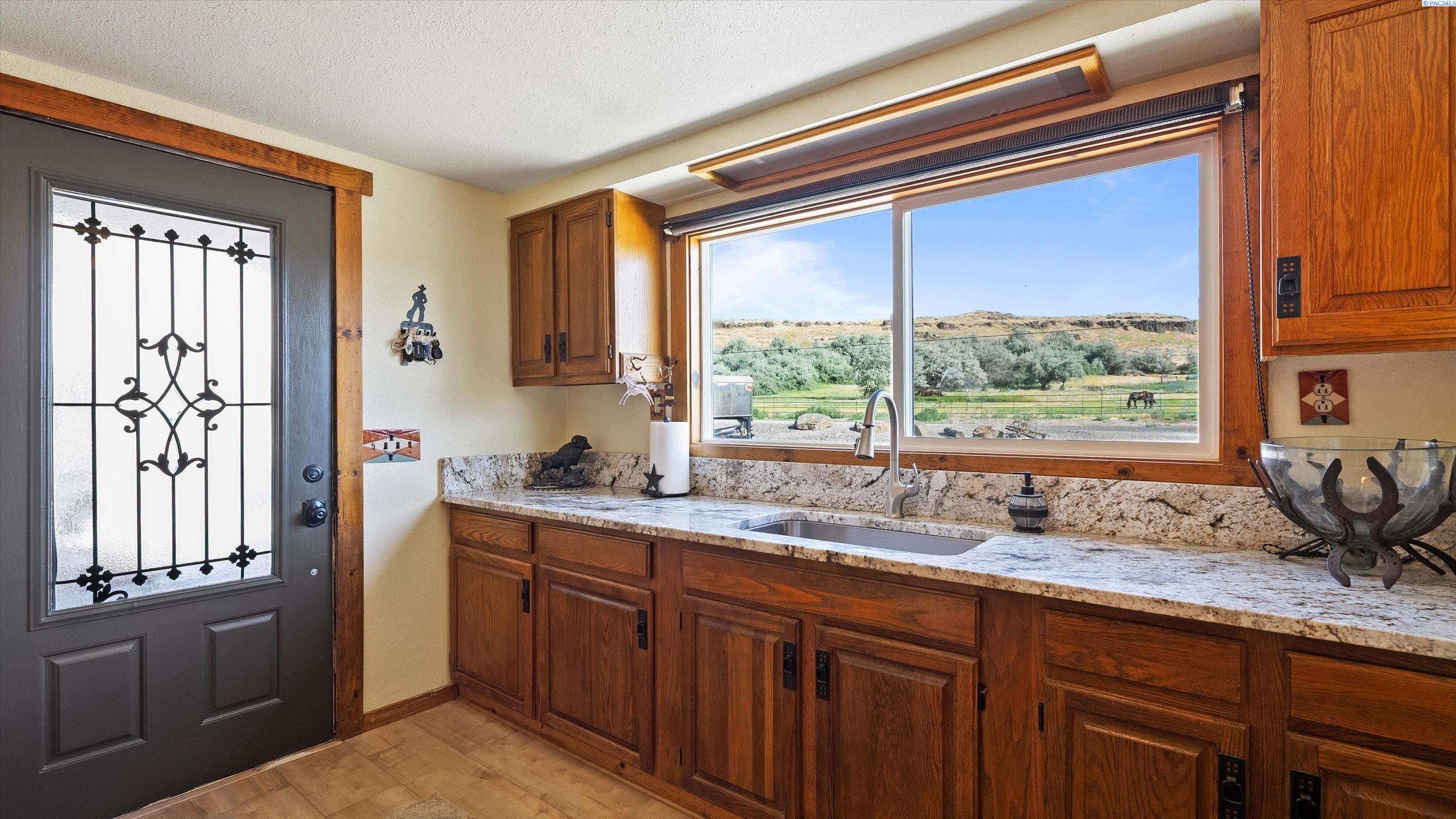 35803 West Rayhill Road Benton City, WA 99320 - Photo 24 of 50 Gallery Image 24