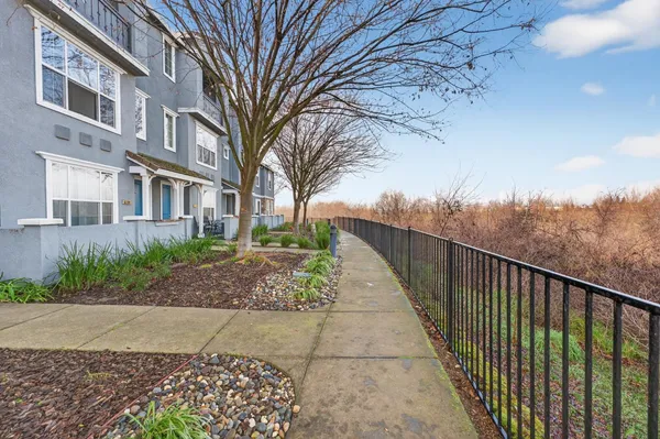 $475,000 | 6188 Lonetree Boulevard, Rocklin, CA 95765