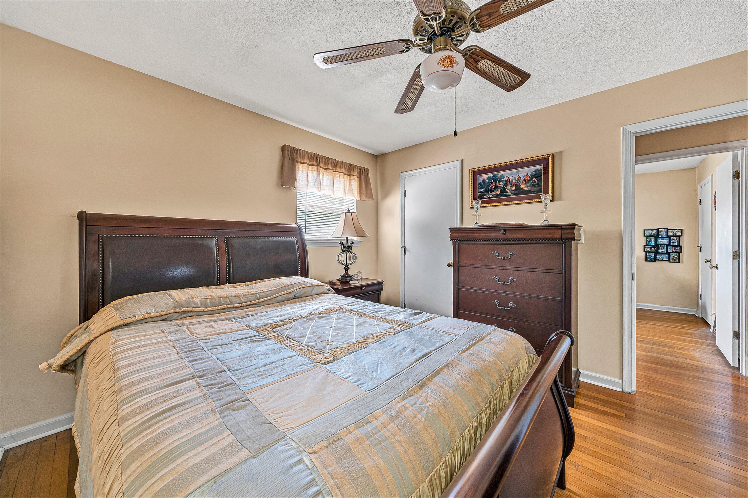 2725 Beaver Brook Road Salem, VA 24153 - Photo 13 of 40 16-VM-04224