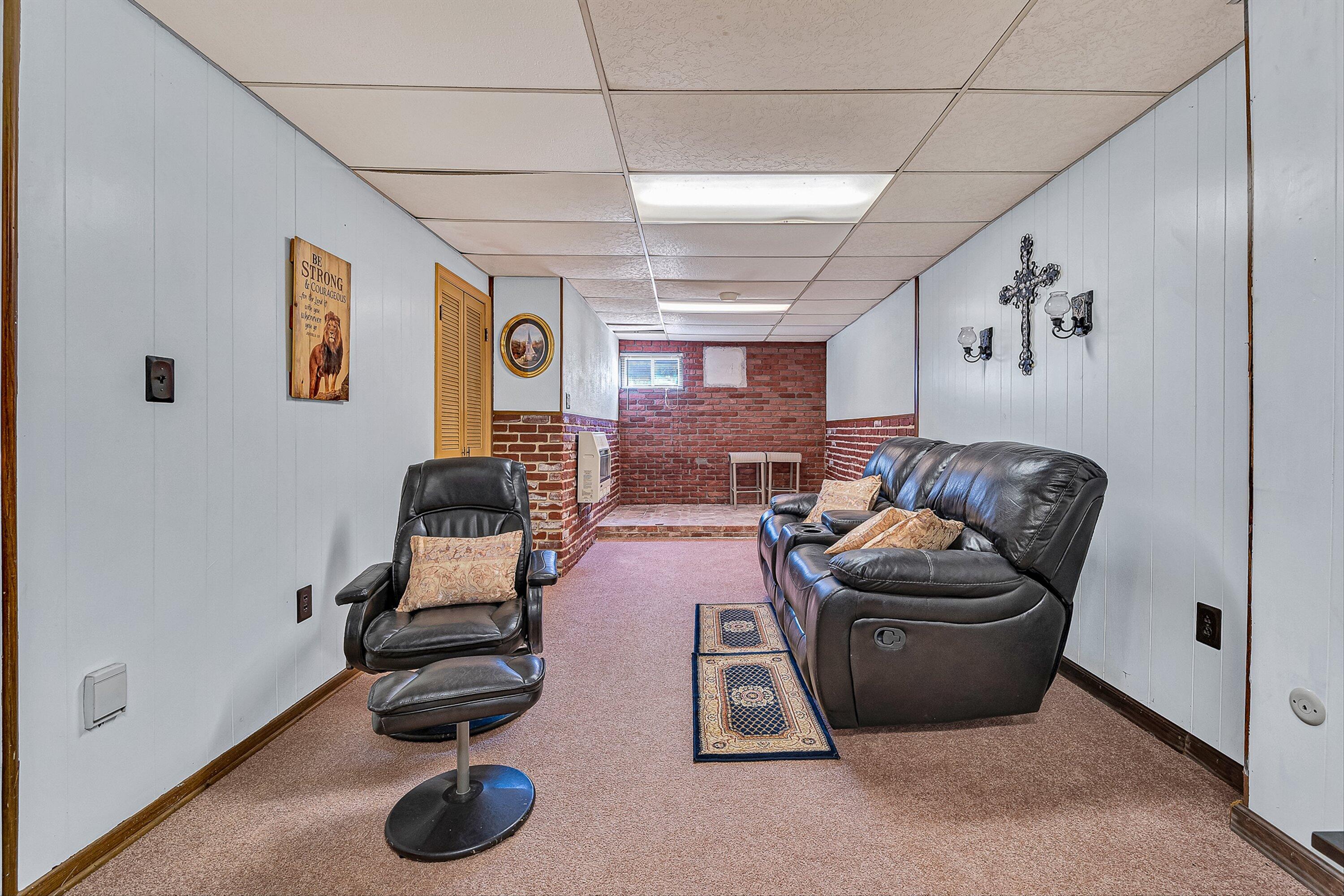 2725 Beaver Brook Road Salem, VA 24153 - Photo 22 of 40 22-VM-04281