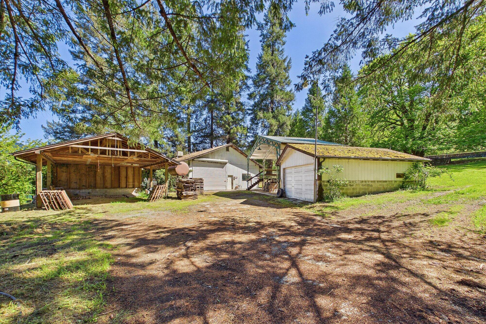 1490 Red Cap Road Orleans, CA 95556 - Photo 57 of 71