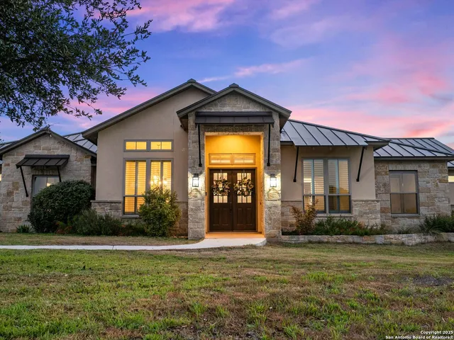 a view of outdoor space yard and front view of a house
