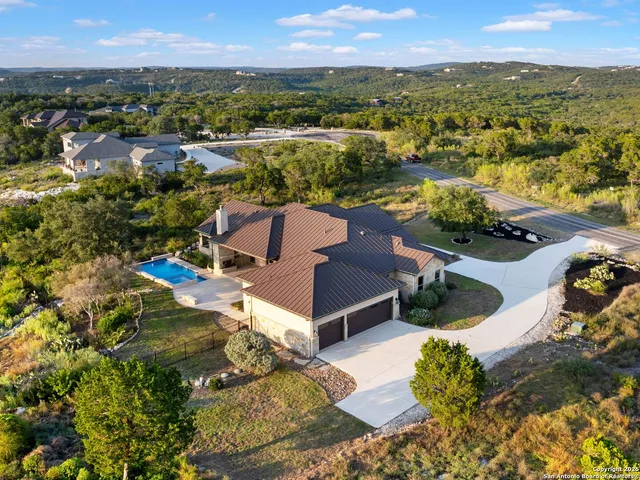 $1,095,000 | 1083 Pr 2775, Mico, TX 78056