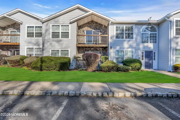 $2,425 | 33 Diane Drive, Tinton Falls, NJ 07753