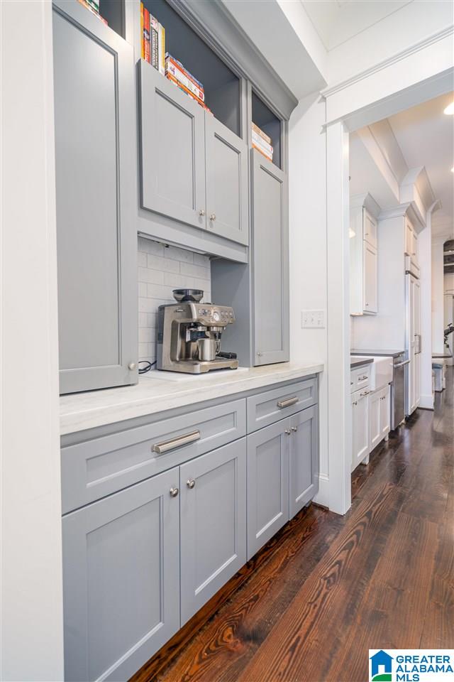 1749 Wellington Road Birmingham, AL 35209 - Photo 7 of 50