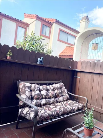 $537,000 | 1450 West 146th Street, Unit 2, Gardena, CA 90247