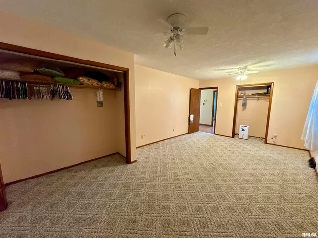 $130,000 | 305 Railroad Street, Tamms, IL 62988