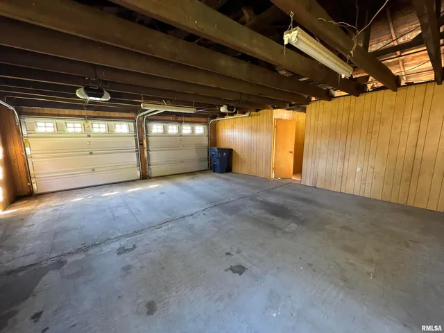 $130,000 | 305 Railroad Street, Tamms, IL 62988