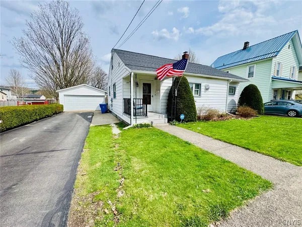 $189,900 | 25 Crandall Street, Cortland, NY 13045