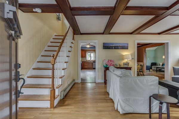 15 Elmlawn Road Braintree, MA 02184 - Photo 4 of 29 Gallery Image 4