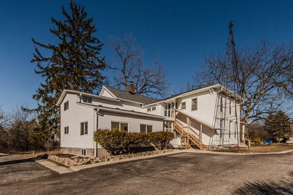 $650,000 | 7130 Platt Road, Saline, MI 48176