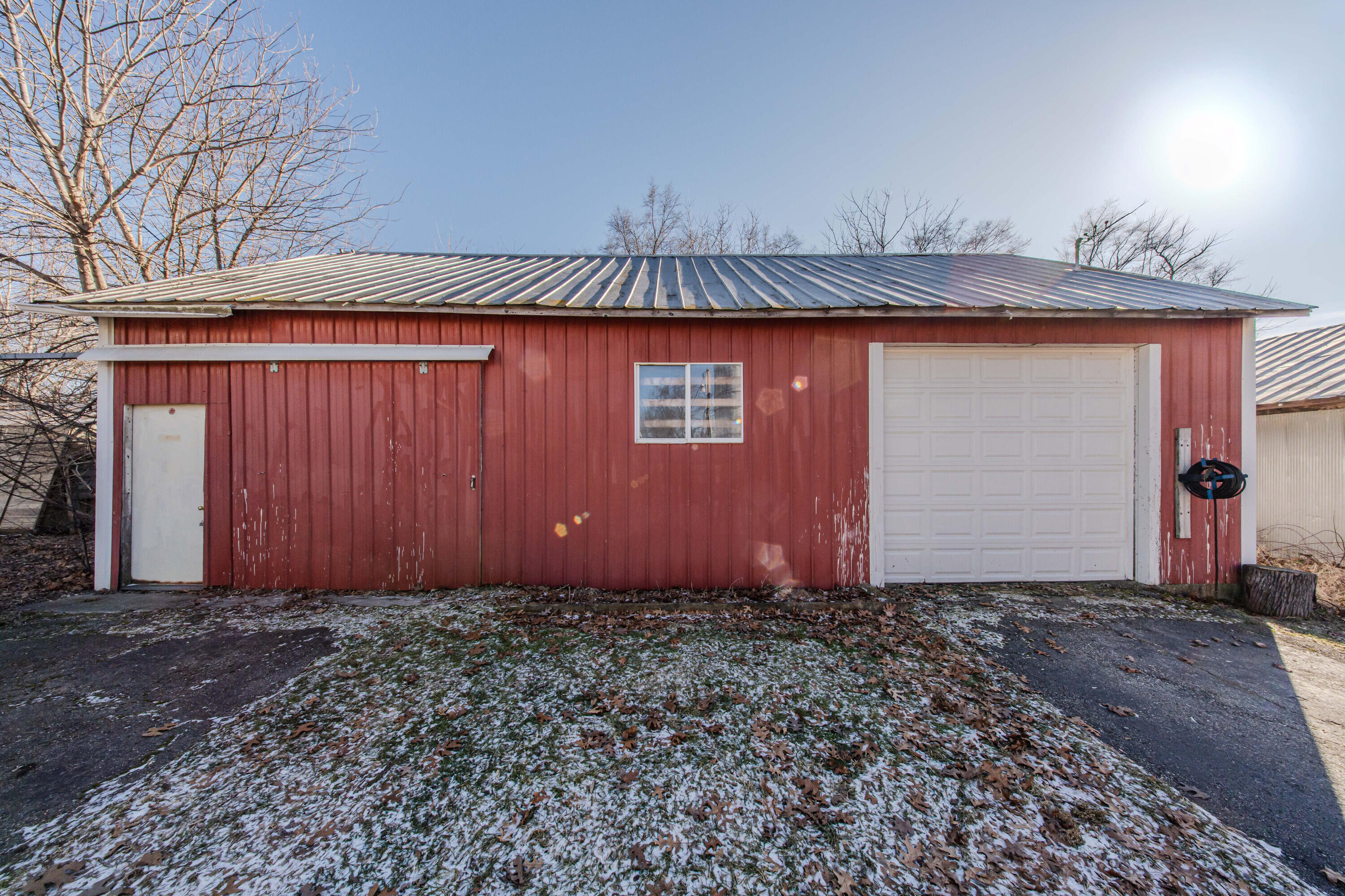 7130 Platt Road Saline, MI 48176 - Photo 62 of 77 Red Metal Shed