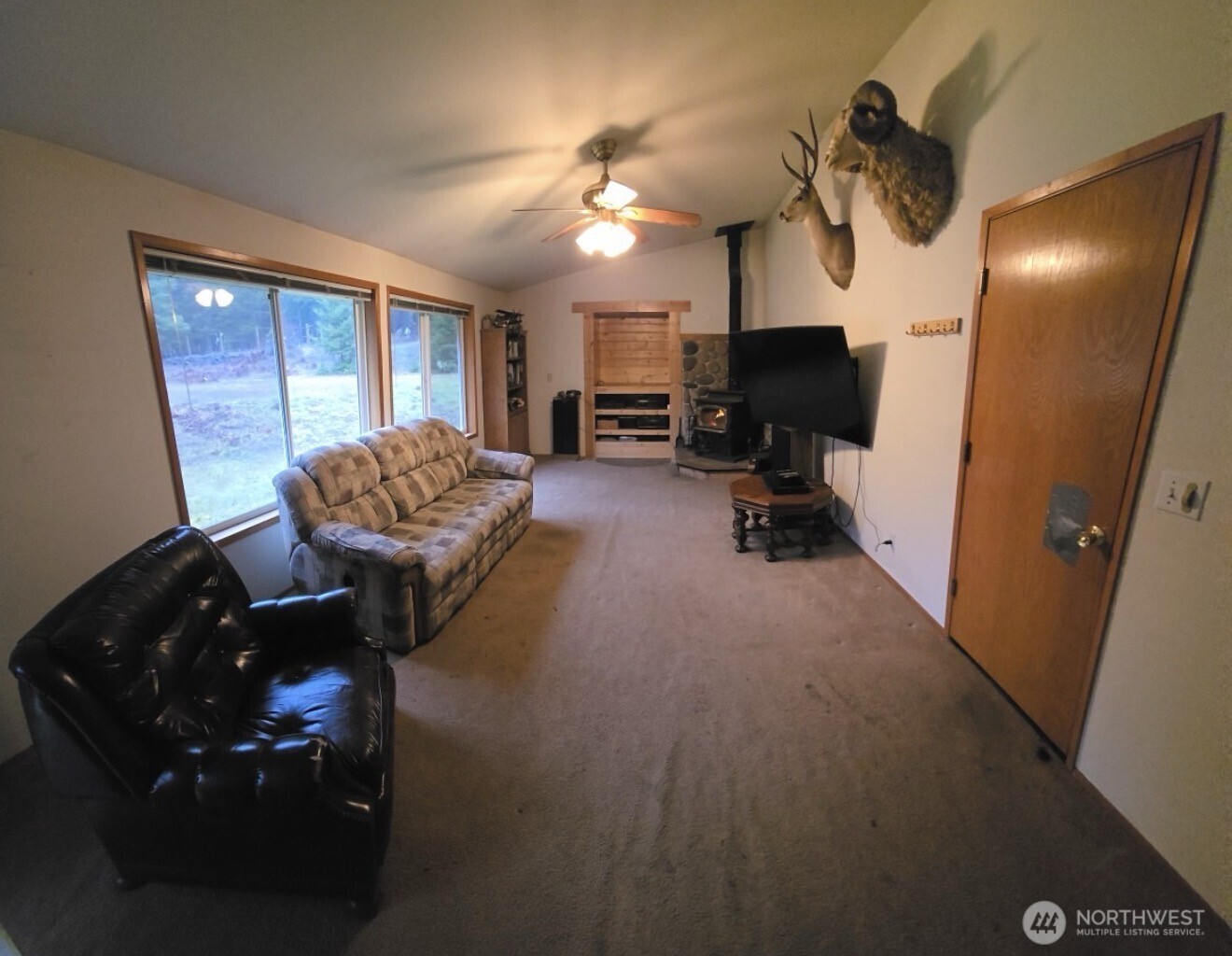 4244 Duckabush Road Brinnon, WA 98320 - Photo 9 of 24