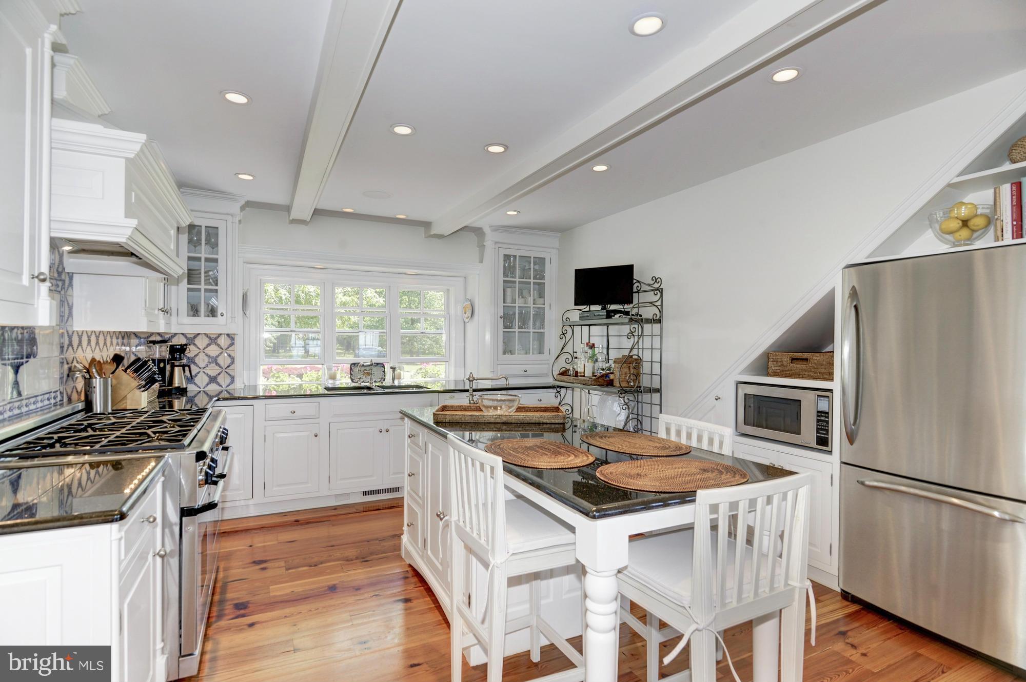 4784 Ferry Neck Road Royal Oak, MD 21662 - Photo 12 of 33 Kitchen