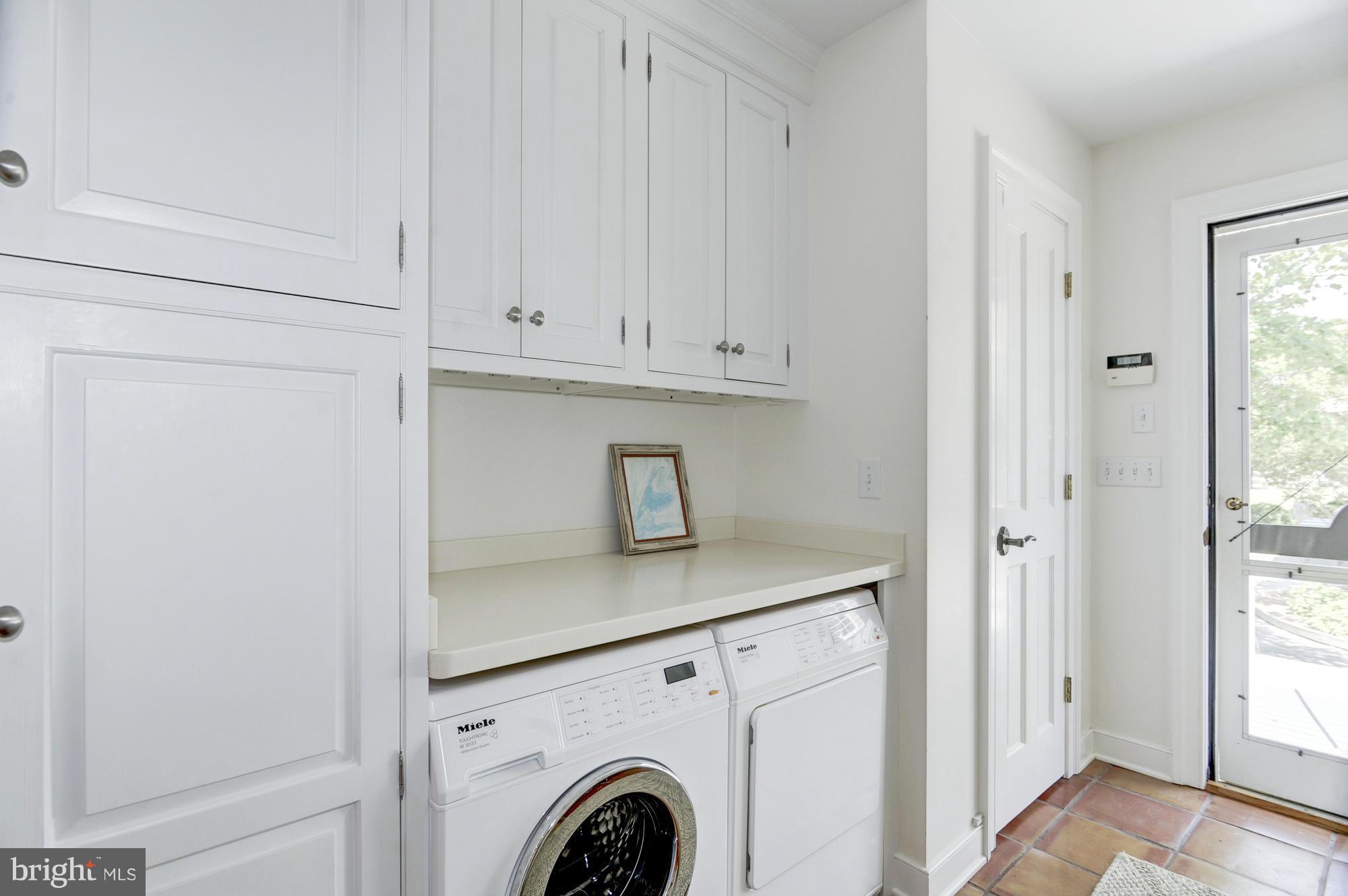 4784 Ferry Neck Road Royal Oak, MD 21662 - Photo 14 of 33 Laundry/Mud/Powder Room