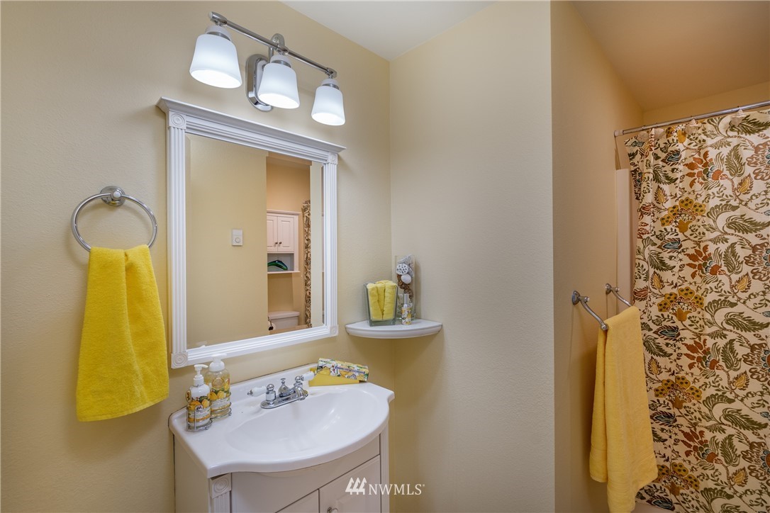 1966 Buckthorn Road Oak Harbor, WA 98277 - Photo 21 of 40 Gallery Image 21