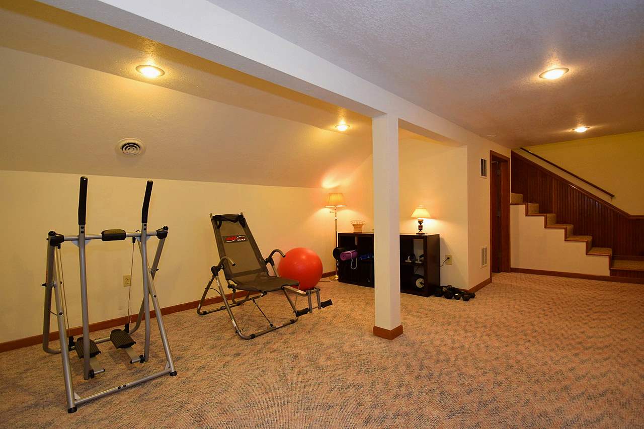 21607 North Panorama Road Colbert, WA 99005 - Photo 13 of 16 Gallery Image 13
