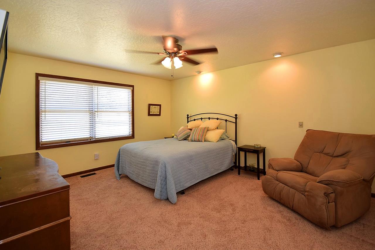 21607 North Panorama Road Colbert, WA 99005 - Photo 9 of 16 Gallery Image 9