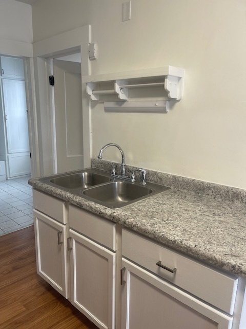 518 College Avenue, Unit 2 DeKalb, IL 60115 - Photo 7 of 13 a close view of sink and tap