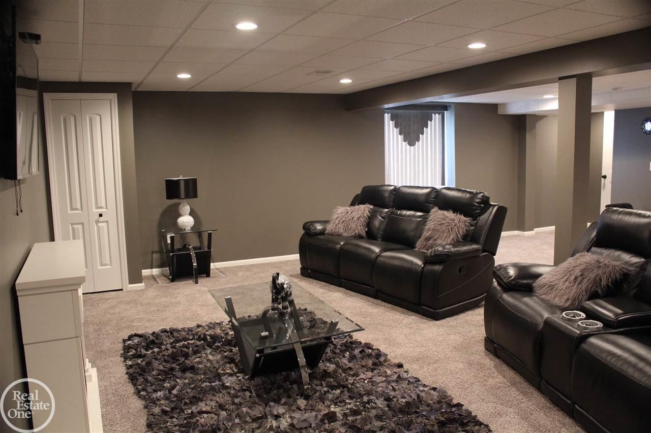 5121 Hawkseye Trace Warren, MI 48092 - Photo 24 of 34