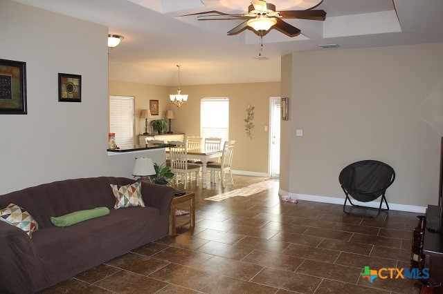 3009 Lenora Drive Victoria, TX 77901 - Photo 7 of 25 a living room with furniture