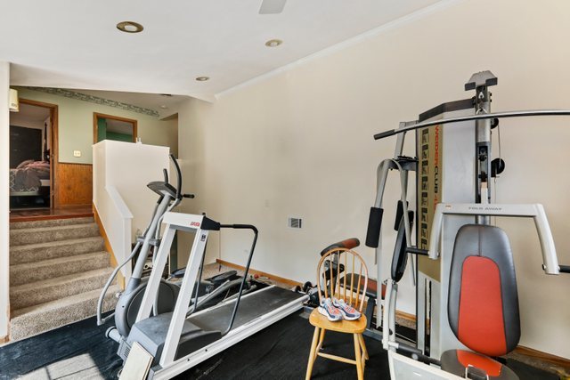 1S225 Valley Road Lombard, IL 60148 - Photo 17 of 46 a view of a room with gym equipment