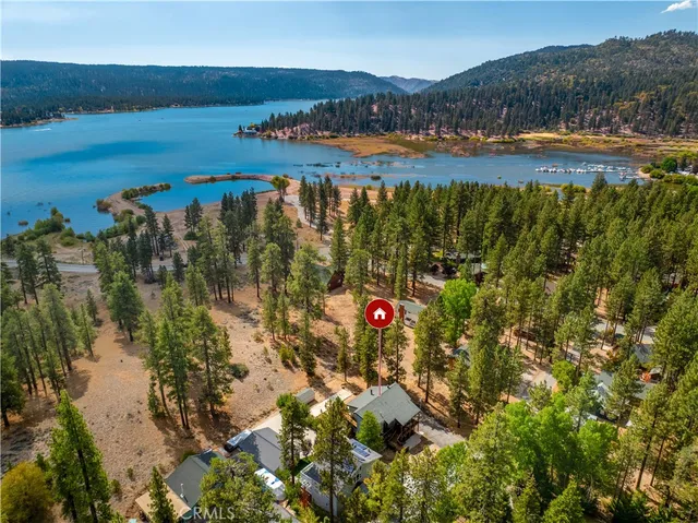 $958,000 | 39651 Flicker Road, Fawnskin, CA 92333